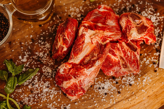 MEATY NECK BONES